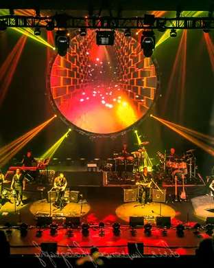 Brit Floyd